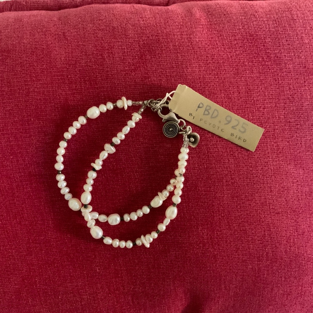 Pearl Bracelet NWT